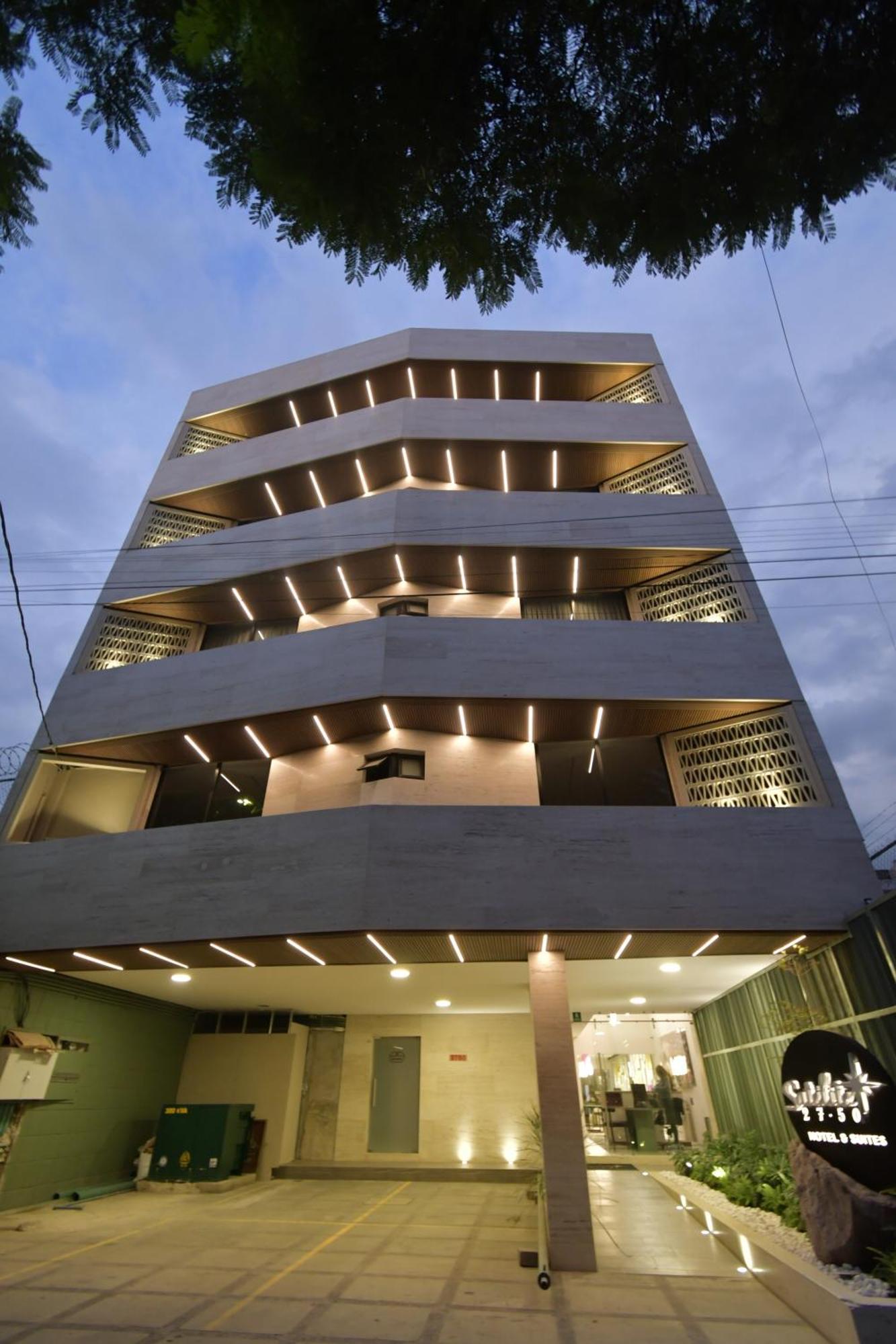 Expo Satelite 2750 Hotel & Suites Guadalajara Ngoại thất bức ảnh