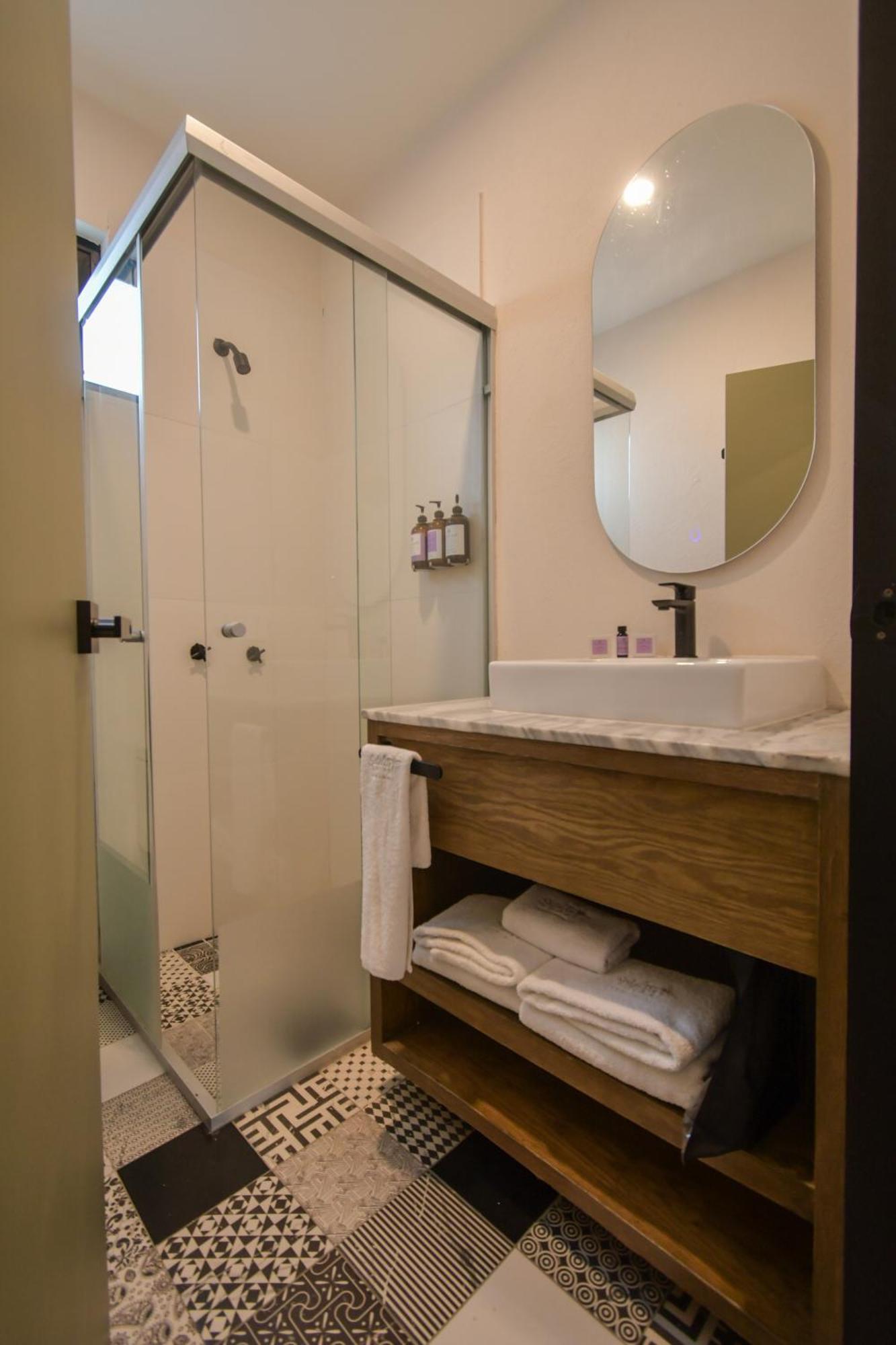 Expo Satelite 2750 Hotel & Suites Guadalajara Ngoại thất bức ảnh
