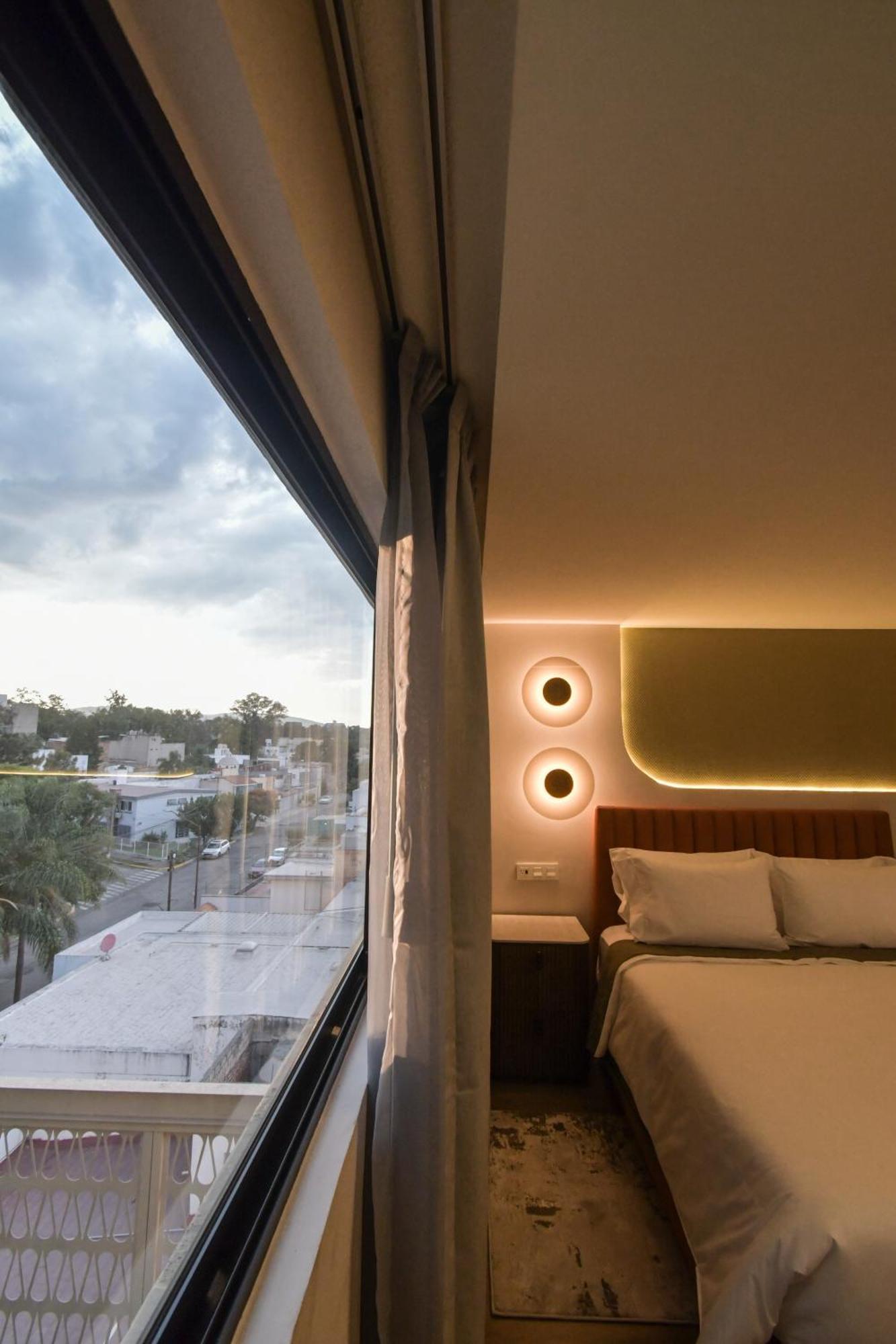 Expo Satelite 2750 Hotel & Suites Guadalajara Ngoại thất bức ảnh