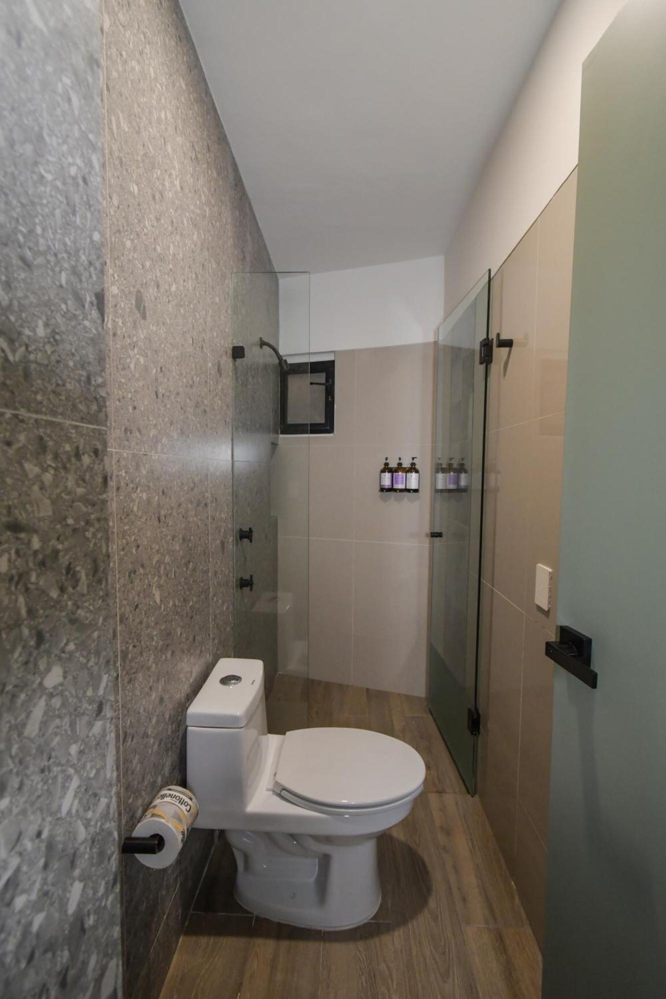 Expo Satelite 2750 Hotel & Suites Guadalajara Ngoại thất bức ảnh